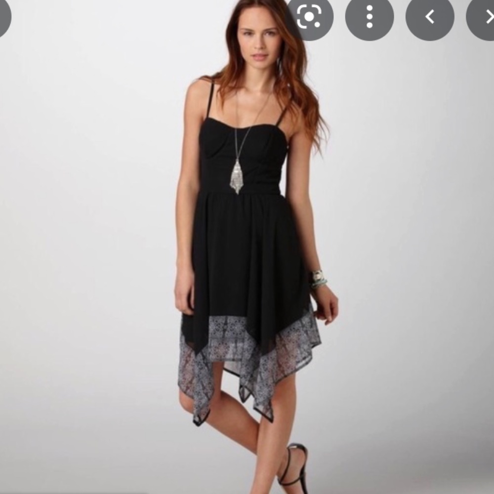 Very cute asymmetrical mini American Eagle dress